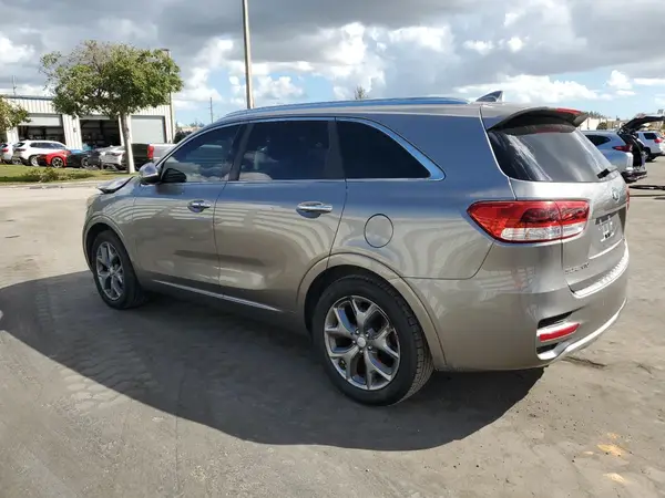 5XYPK4A57JG380279 2018 KIA SORENTO - Image 2