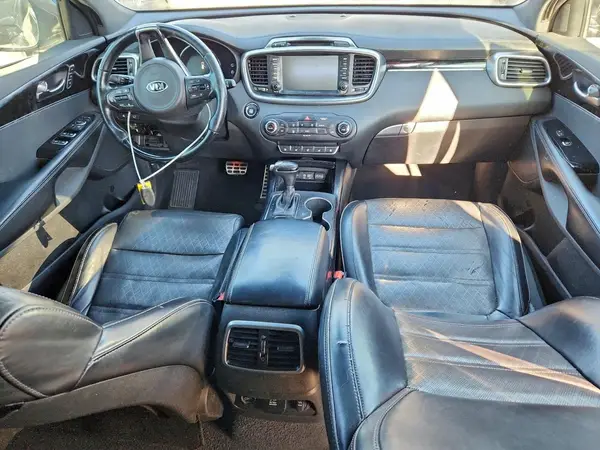 5XYPK4A57JG382971 2018 KIA SORENTO - Image 8