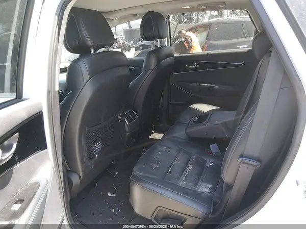 5XYPK4A58GG117243 2016 KIA SORENTO - Image 8