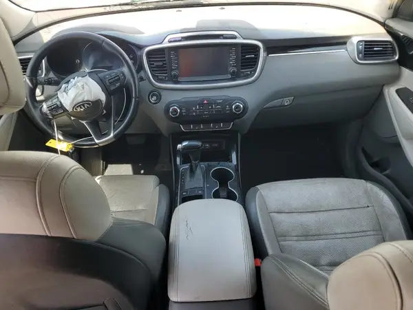 5XYPK4A58HG223404 2017 KIA SORENTO - Image 8