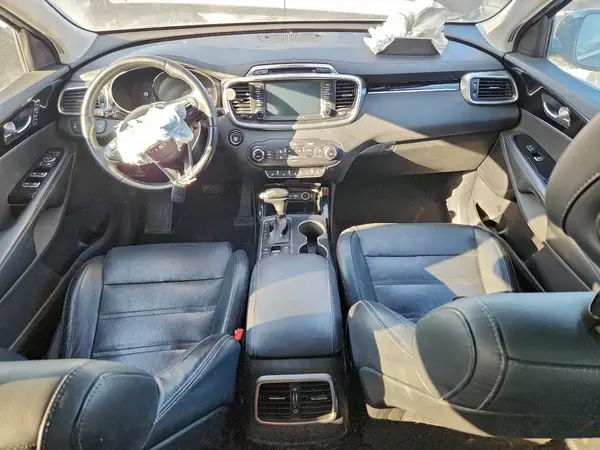 5XYPK4A58HG231776 2017 KIA SORENTO - Image 8