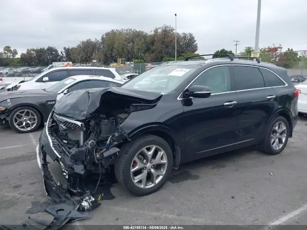 5XYPK4A58HG322661 2017 KIA SORENTO - Image 2