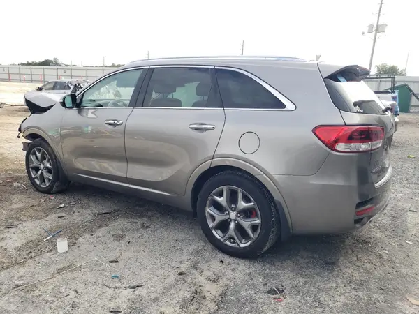 5XYPK4A58JG380307 2018 KIA SORENTO - Image 2