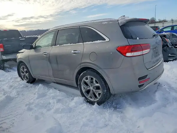 5XYPK4A58JG410020 2018 KIA SORENTO - Image 2