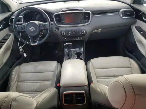5XYPK4A58JG410020 2018 KIA SORENTO - Image 8