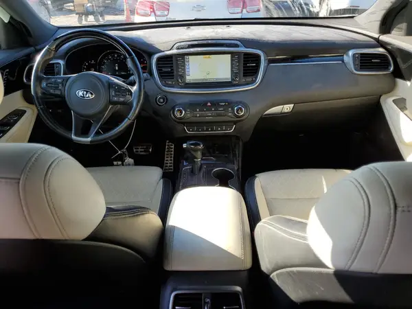 5XYPK4A59GG001002 2016 KIA SORENTO - Image 8