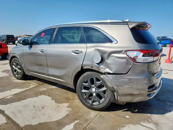 5XYPK4A59GG077853 2016 KIA SORENTO - Image 2