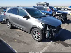 5XYPK4A59GG113623 2016 KIA SORENTO