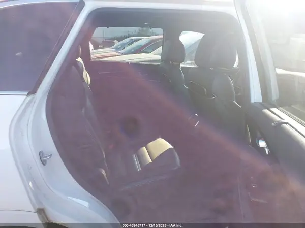 5XYPK4A59GG149148 2016 KIA SORENTO - Image 8