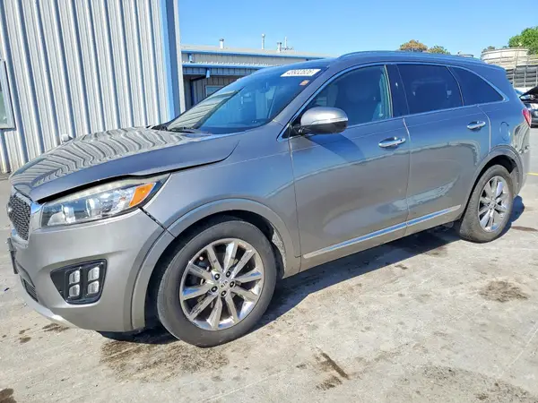 5XYPK4A59HG226909 2017 KIA SORENTO - Image 1
