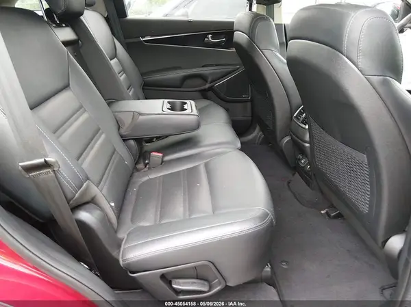 5XYPK4A59HG307943 2017 KIA SORENTO - Image 8