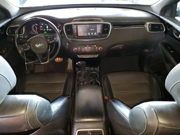 5XYPK4A59HG311975 2017 KIA SORENTO - Image 8