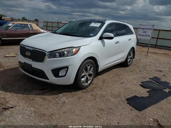5XYPK4A59HG323334 2017 KIA SORENTO - Image 2