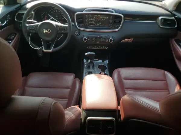 5XYPK4A59JG369574 2018 KIA SORENTO - Image 8