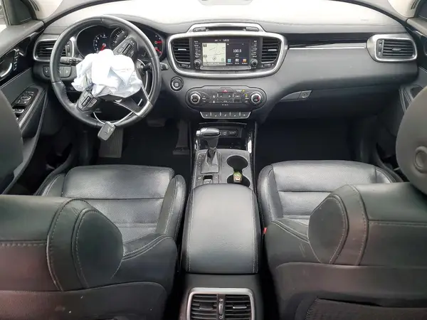 5XYPK4A59JG379859 2018 KIA SORENTO - Image 8