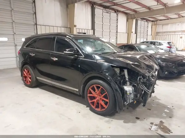 5XYPK4A59JG397682 2018 KIA SORENTO - Image 1