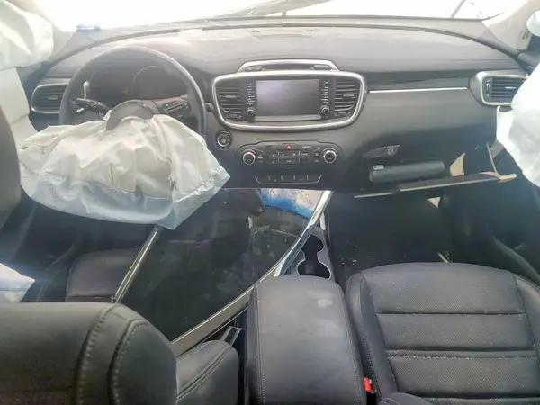 5XYPK4A59JG398654 2018 KIA SORENTO - Image 8