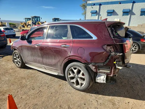 5XYPK4A59KG446817 2019 KIA SORENTO - Image 2