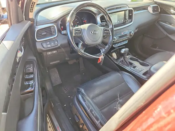 5XYPK4A59KG446817 2019 KIA SORENTO - Image 8