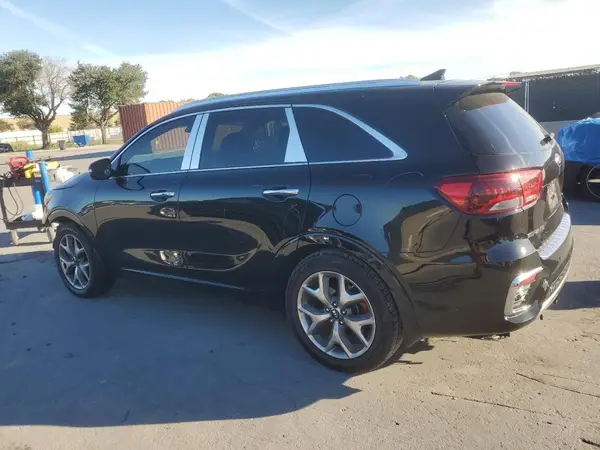 5XYPK4A59KG458191 2019 KIA SORENTO - Image 2