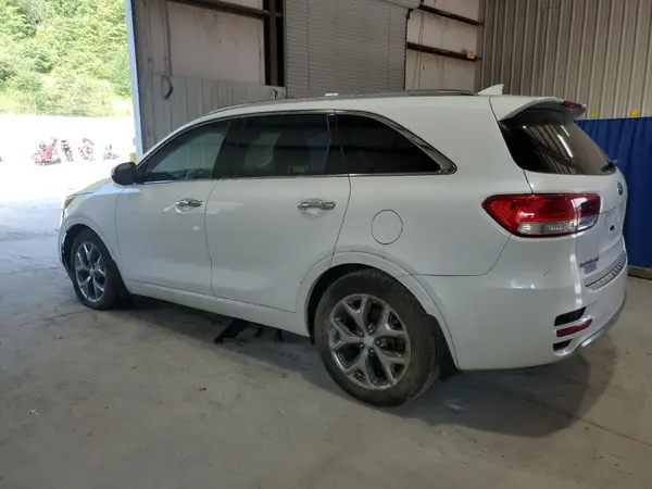 5XYPK4A5XGG015524 2016 KIA SORENTO - Image 2