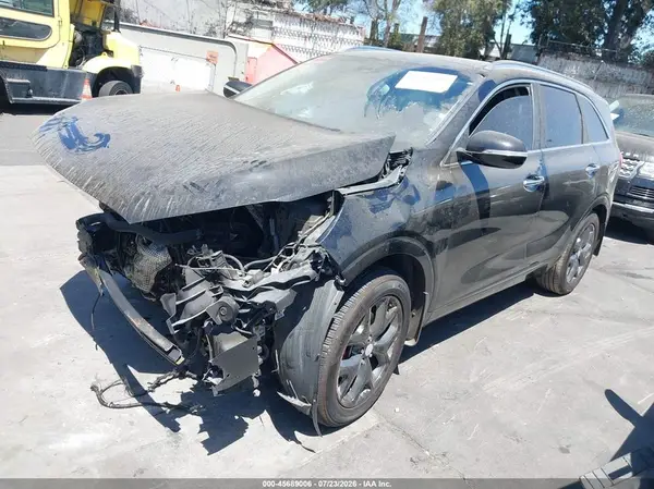 5XYPK4A5XGG076260 2016 KIA SORENTO - Image 2
