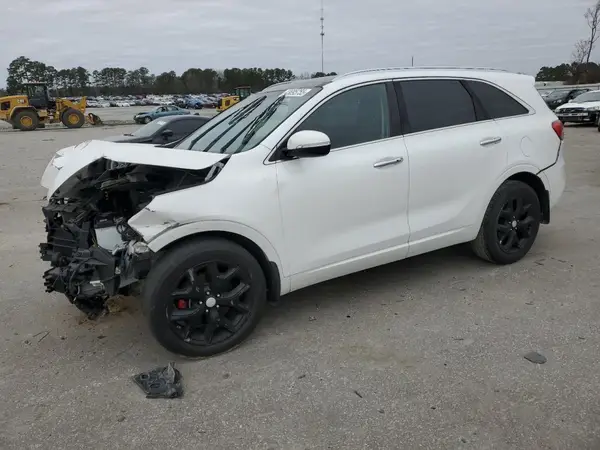 5XYPK4A5XGG112979 2016 KIA SORENTO - Image 1