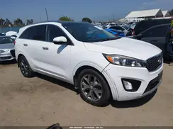 5XYPK4A5XGG112996 2016 KIA SORENTO