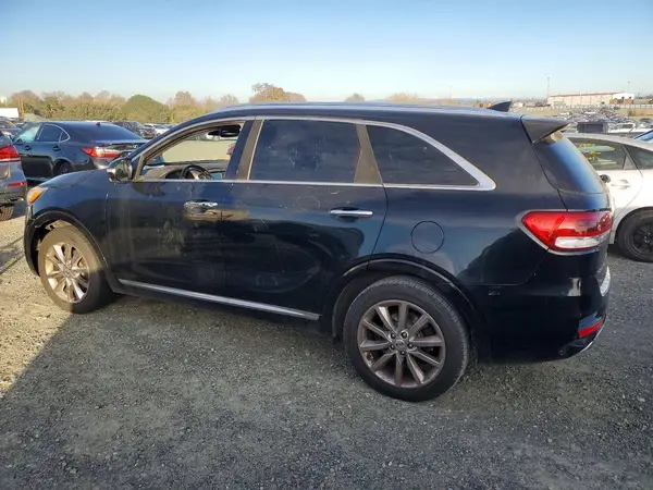 5XYPK4A5XGG122041 2016 KIA SORENTO - Image 2