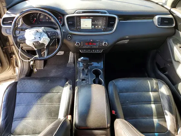 5XYPK4A5XGG149269 2016 KIA SORENTO - Image 8