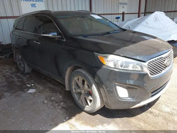 5XYPK4A5XHG291512 2017 KIA SORENTO - Image 1