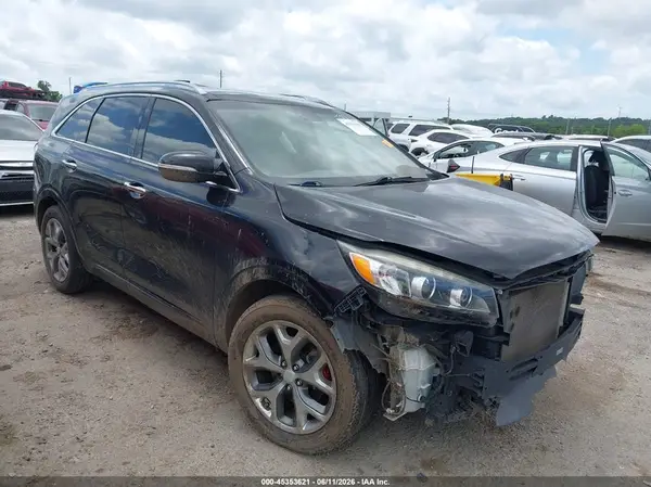 5XYPK4A5XJG378462 2018 KIA SORENTO - Image 1