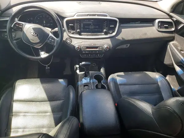 5XYPK4A5XKG455672 2019 KIA SORENTO - Image 8