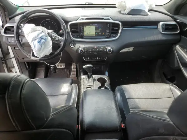 5XYPKDA10GG017537 2016 KIA SORENTO - Image 8