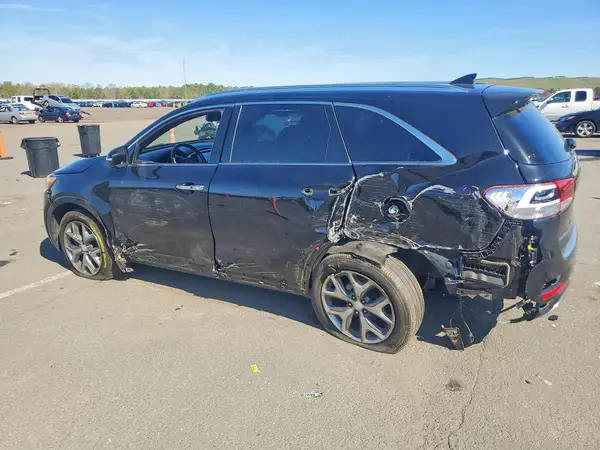 5XYPKDA10GG034063 2016 KIA SORENTO - Image 2