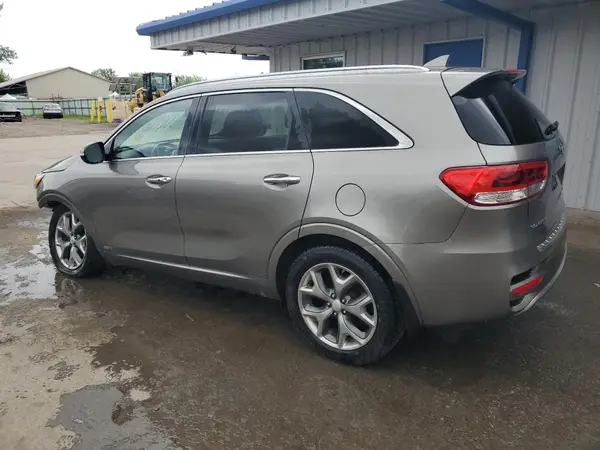 5XYPKDA10GG123146 2016 KIA SORENTO - Image 2