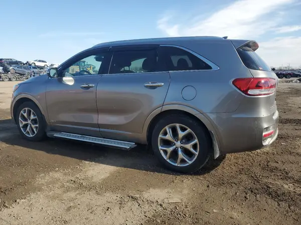 5XYPKDA10GG176431 2016 KIA SORENTO - Image 2