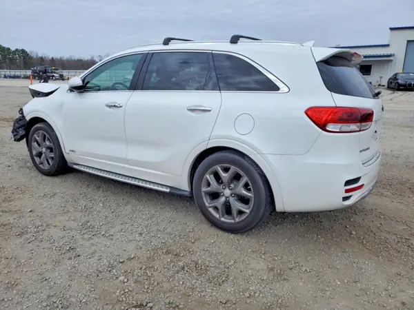 5XYPKDA11GG016168 2016 KIA SORENTO - Image 2