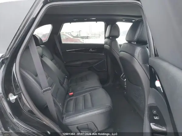 5XYPKDA11GG054810 2016 KIA SORENTO - Image 8