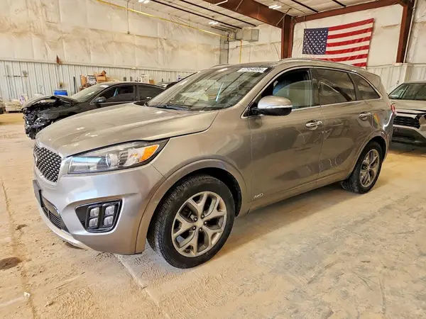 5XYPKDA11GG108266 2016 KIA SORENTO - Image 1