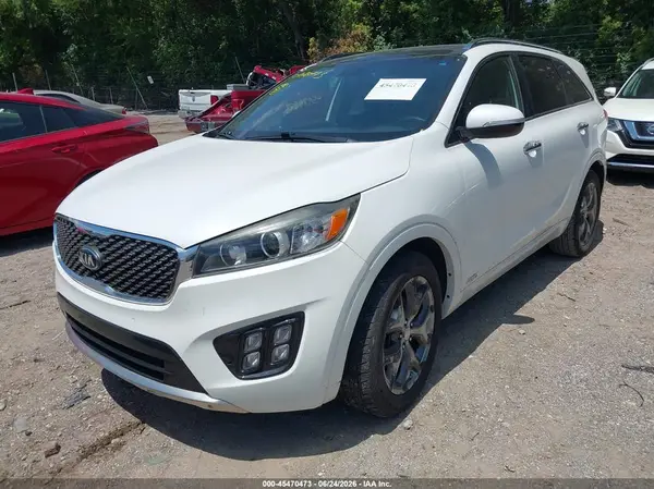 5XYPKDA11GG127478 2016 KIA SORENTO - Image 2