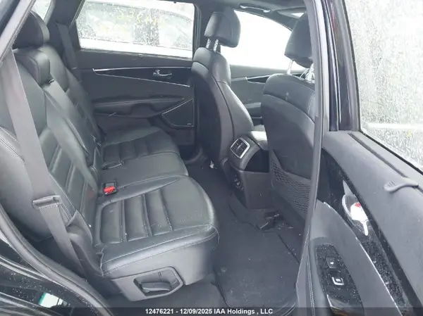 5XYPKDA11HG249856 2017 KIA SORENTO - Image 8