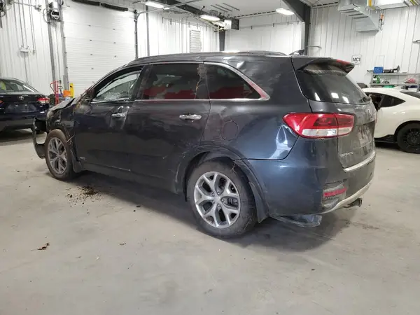 5XYPKDA12HG329666 2017 KIA SORENTO - Image 2