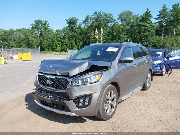 5XYPKDA13GG034557 2016 KIA SORENTO - Image 2