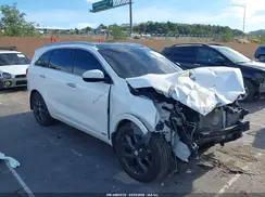 5XYPKDA13GG037152 2016 KIA SORENTO