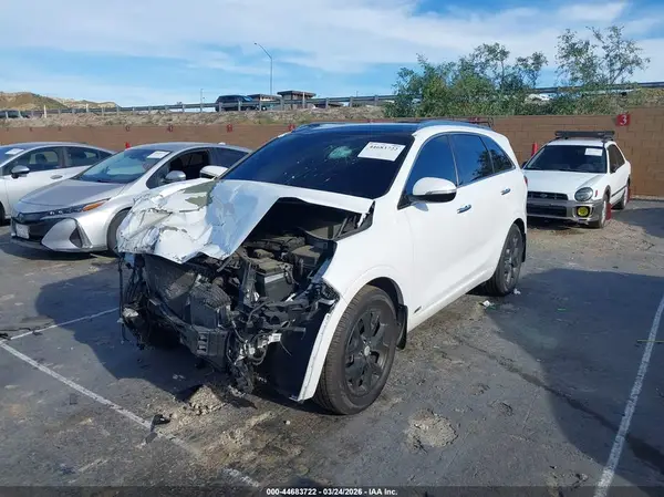 5XYPKDA13GG037152 2016 KIA SORENTO - Image 2
