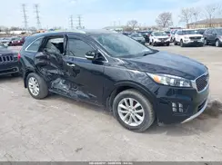 5XYPKDA13GG041735 2016 KIA SORENTO