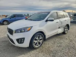 5XYPKDA14GG035586 2016 KIA SORENTO