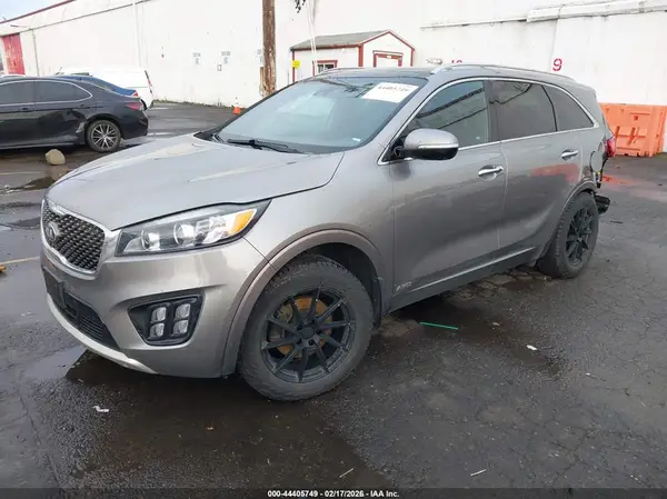 5XYPKDA14GG037175 2016 KIA SORENTO - Image 2