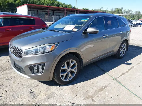 5XYPKDA16GG046377 2016 KIA SORENTO - Image 2